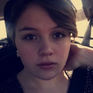 Meet your Posher, Brianna